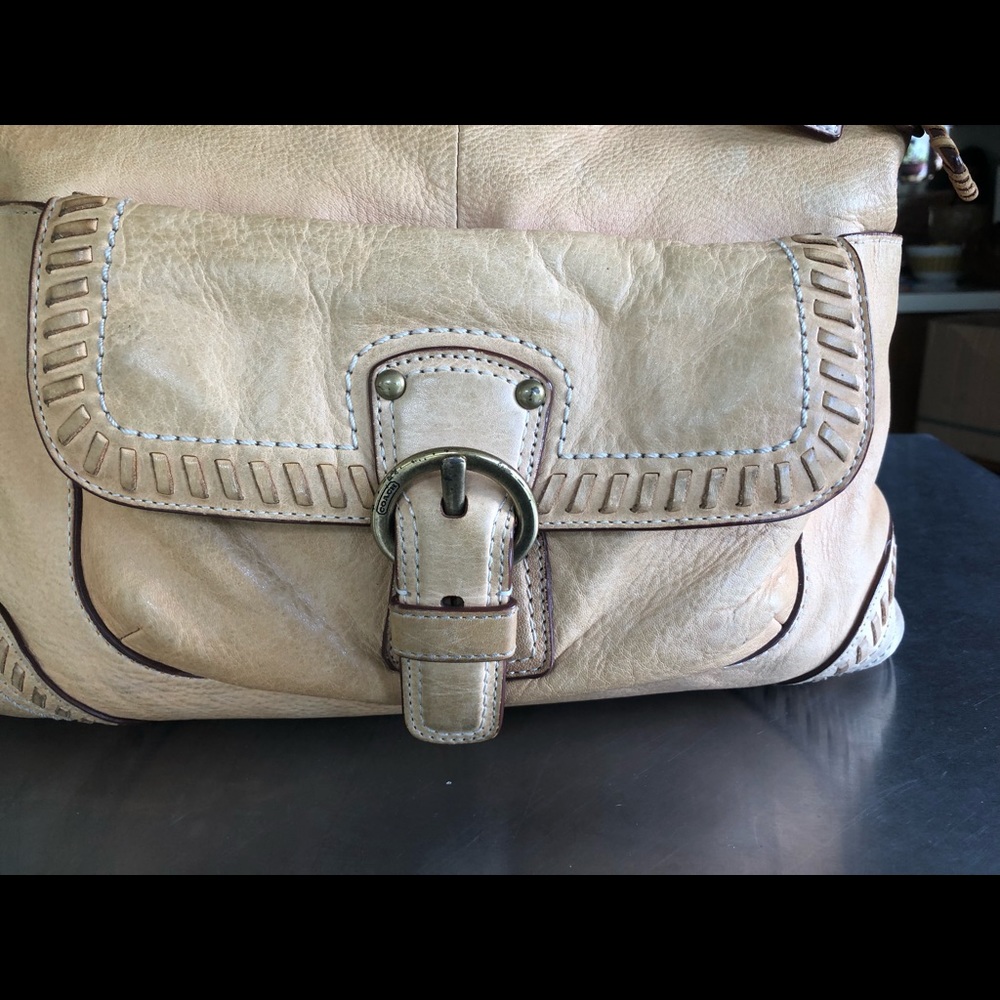 COACH - Picture 5 of 7